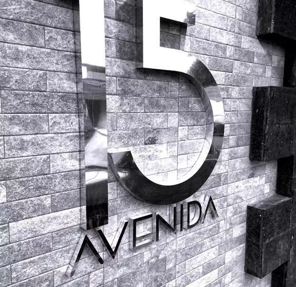 هتل 15 Avenida