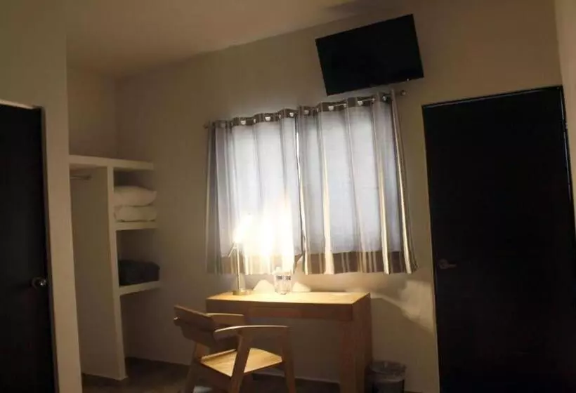 هتل 15 Avenida
