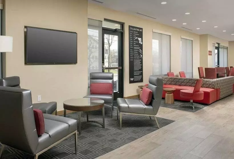 ホテル Towneplace Suites By Marriott College Park