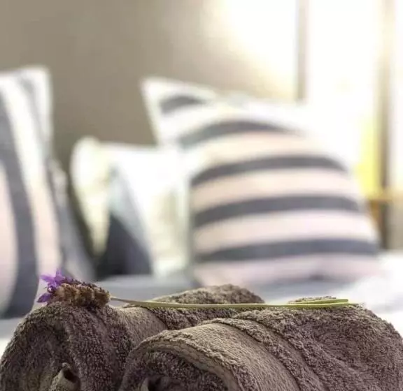 Livingwaters Self Catering Accommodation