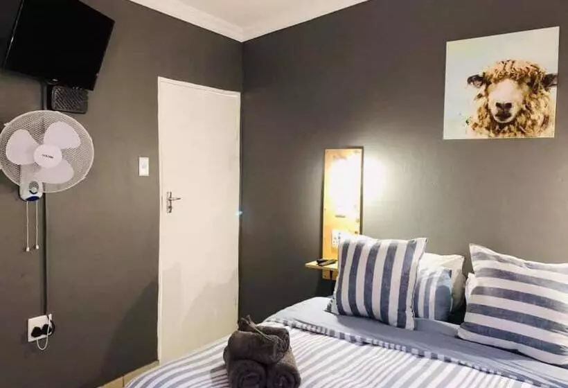 Livingwaters Self Catering Accommodation