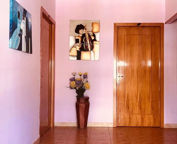 펜션 Bujtina Flowers