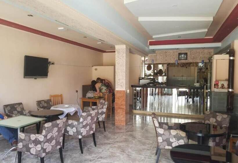 펜션 Bujtina Flowers