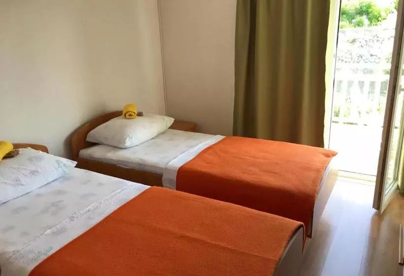 پانسیون Room Ivana