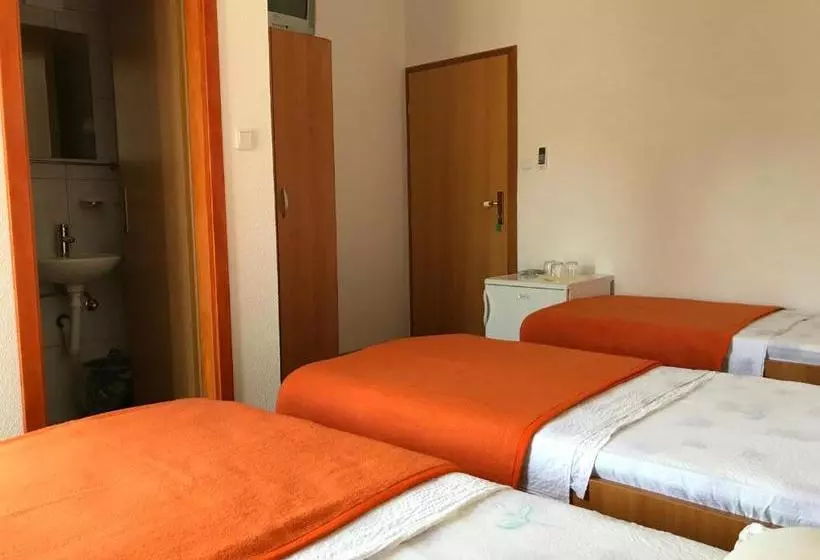 پانسیون Room Ivana