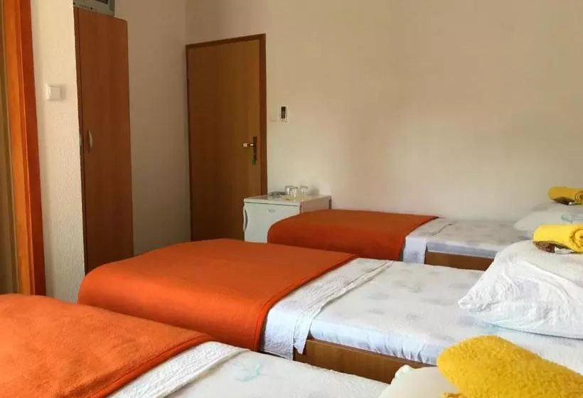 پانسیون Room Ivana