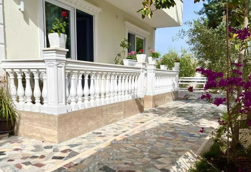 پانسیون Vila Beqja