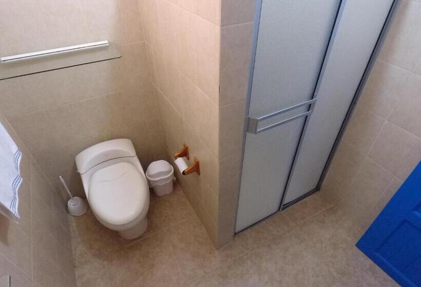 הוסטל Casa Greca