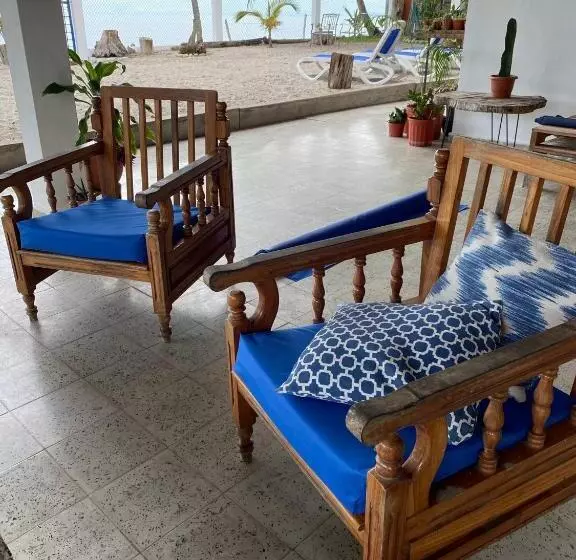 Retkeilymaja Casa Greca