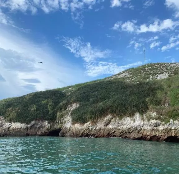 Retkeilymaja Casa Greca