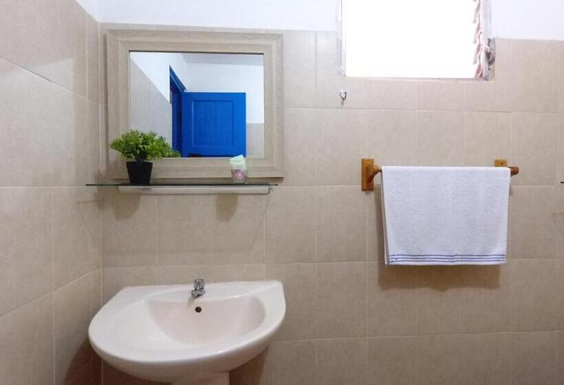 הוסטל Casa Greca