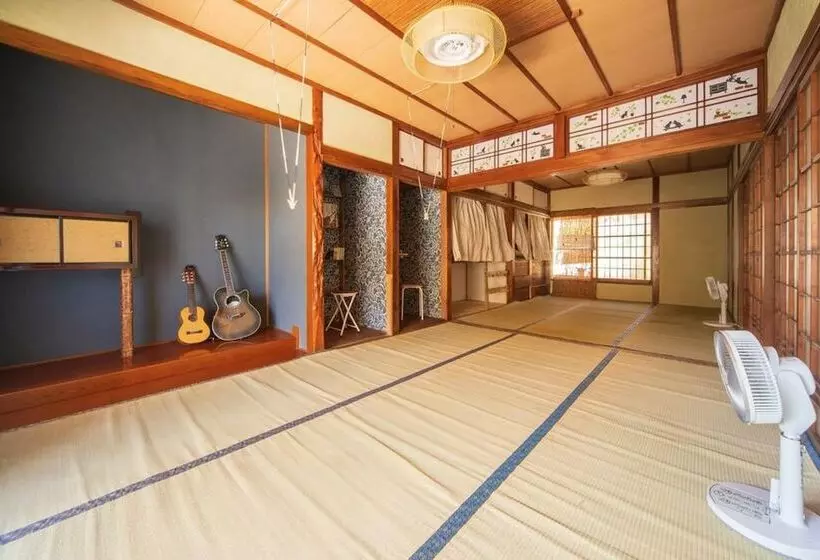 ペンション Hajimari Naruto Guest House Hostel