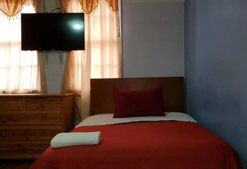 پانسیون Hostal Bolívar Inn
