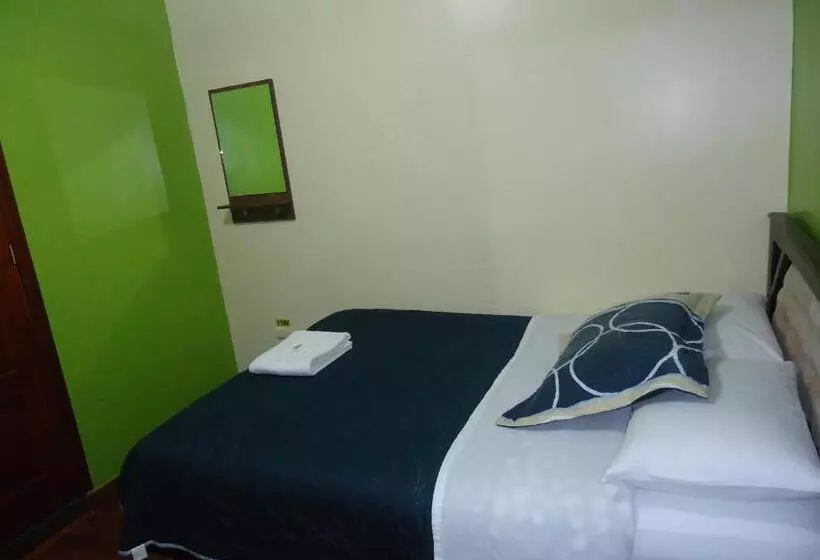 پانسیون Hostal Bolívar Inn