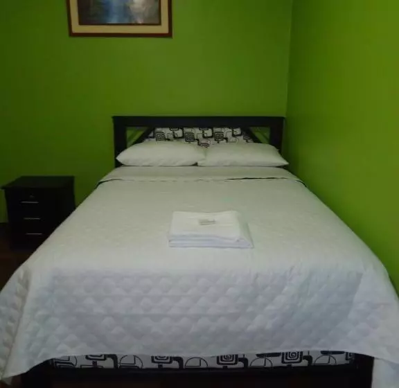 پانسیون Hostal Bolívar Inn