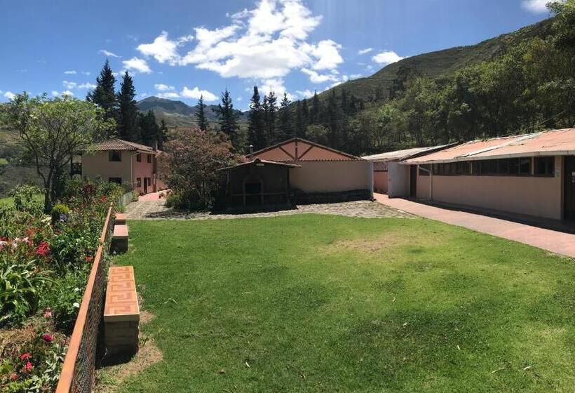 호스텔 Hosteria Pircapamba