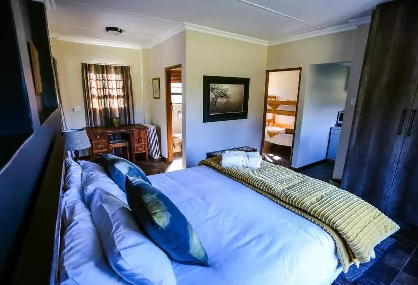 ホテル Oppieplaas Self Catering Country Cottage