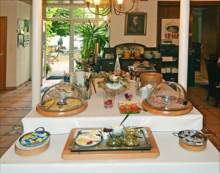 فندق Herberge Zur Traube