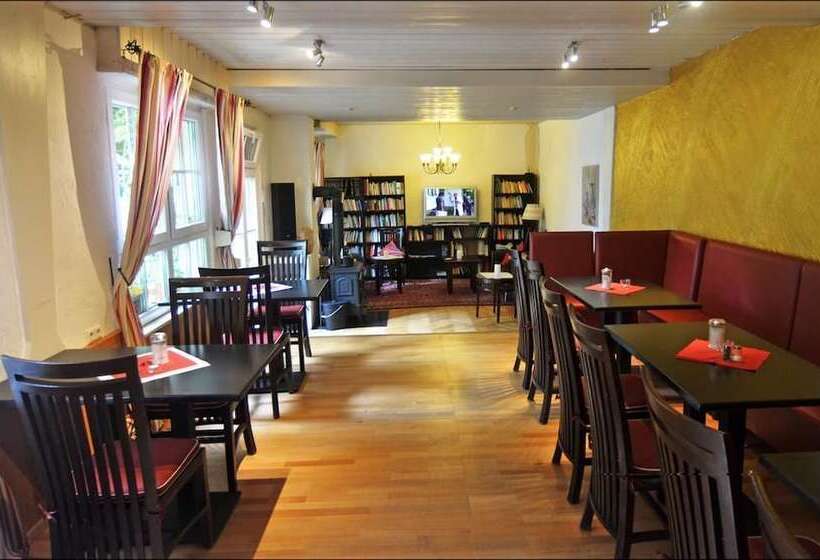 فندق Herberge Zur Traube