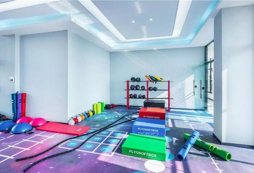 Hotelli Howard Johnson New District Plaza Ziyang