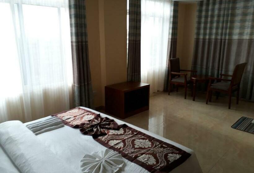 Imperial Hotel & Apartments