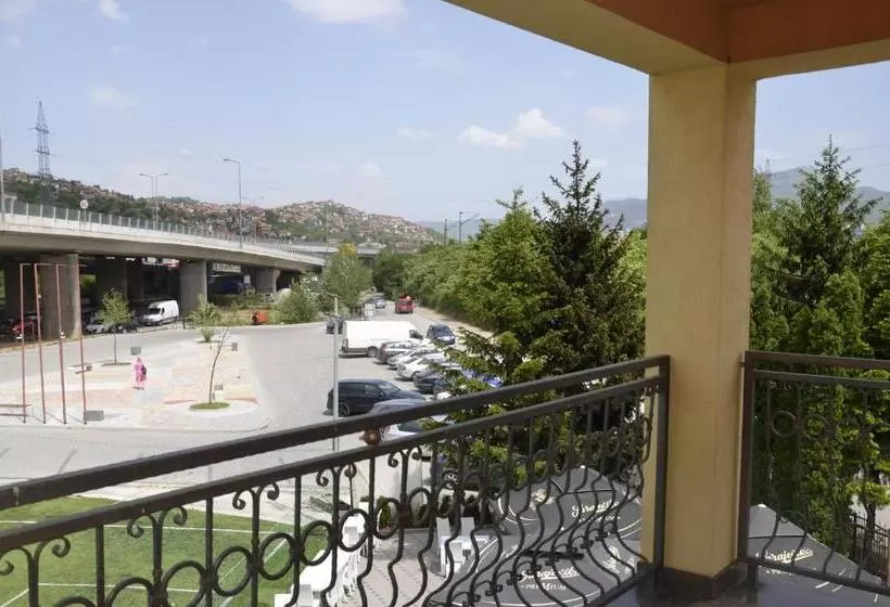 پانسیون Drina Premium
