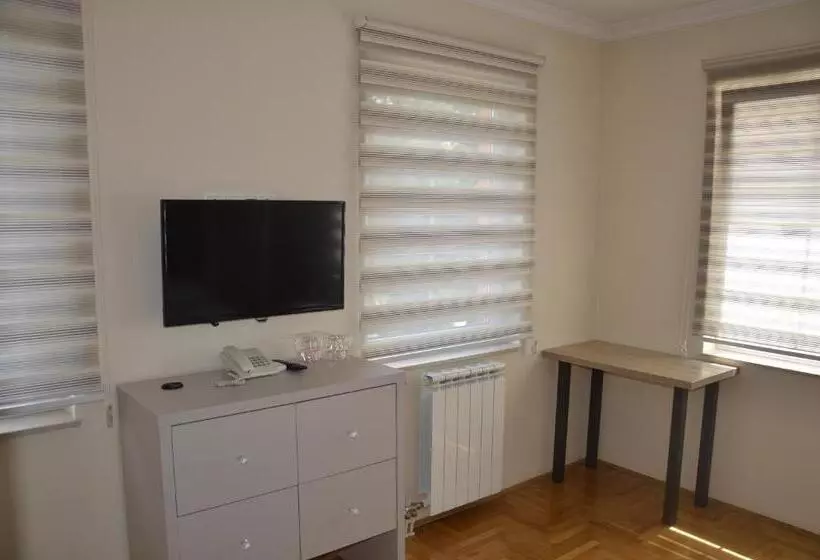 پانسیون Drina Premium