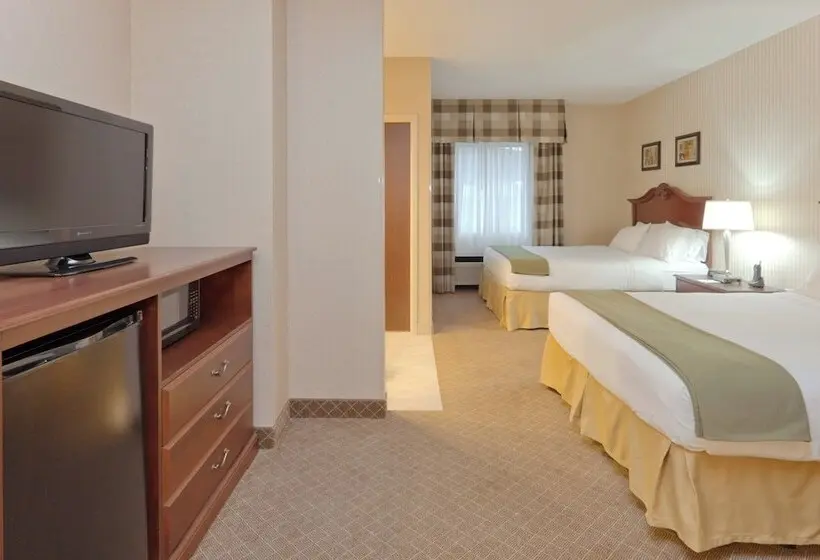 ホテル Holiday Inn Express Mentor Banquet Center By Ihg