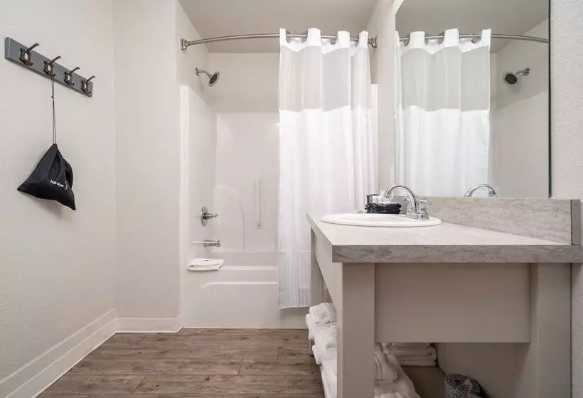 ユースホステル Best Court