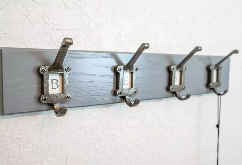 ユースホステル Best Court