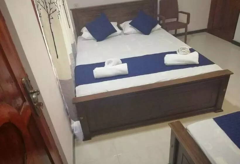 Aamiaismajoitus (B&B) N.l.i. Guest House