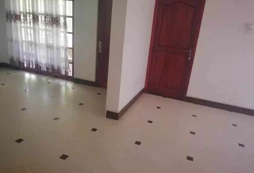 Aamiaismajoitus (B&B) N.l.i. Guest House