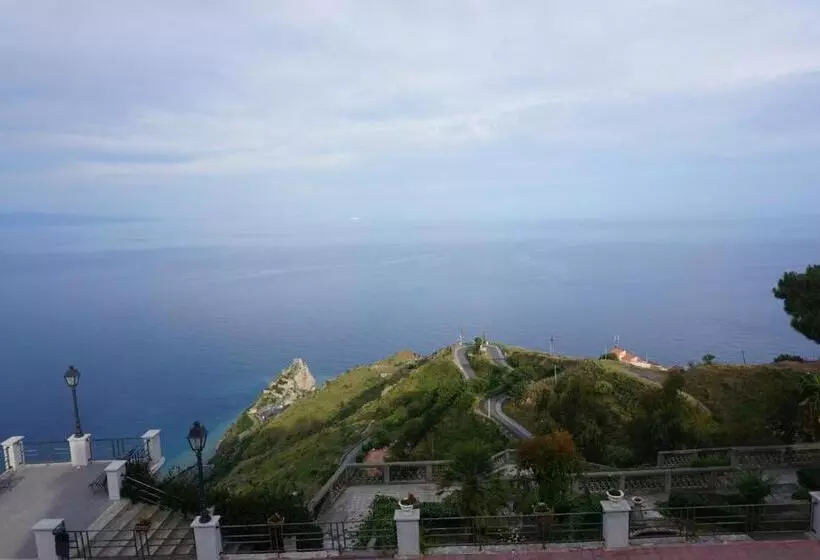 Hotelli Villa Souvenir