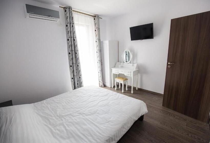 ペンション Palm Rezidential