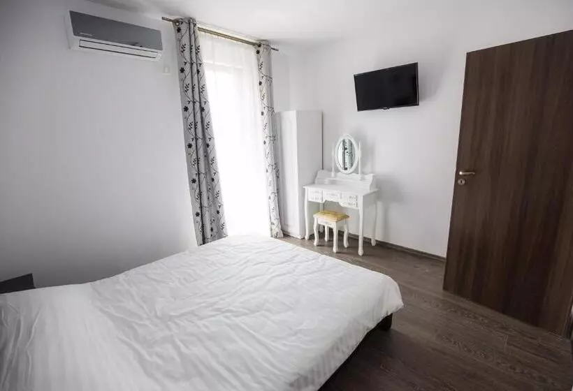 ペンション Palm Rezidential