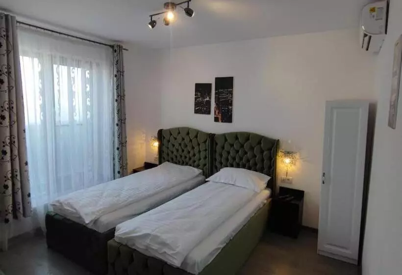 ペンション Palm Rezidential