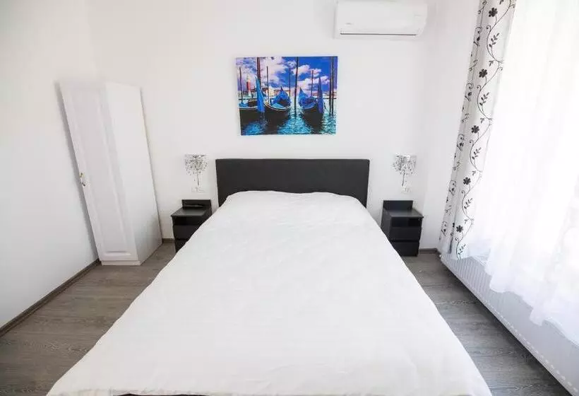 ペンション Palm Rezidential