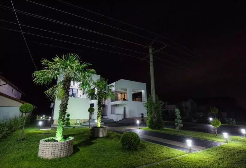 ペンション Palm Rezidential