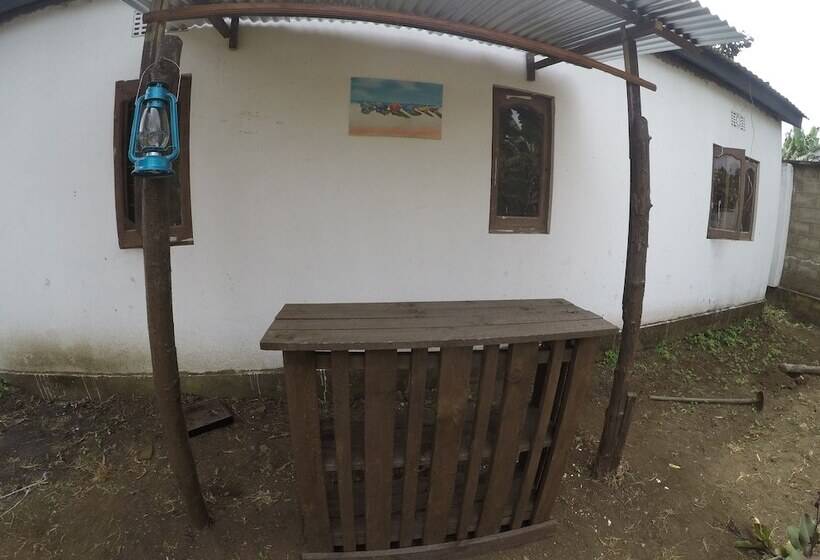 Rightminded Travelling Hostel