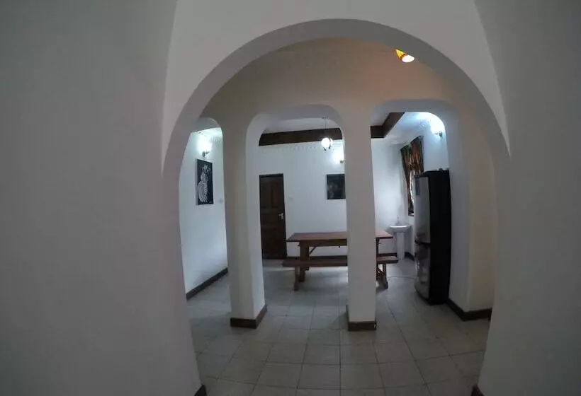 Rightminded Travelling Hostel