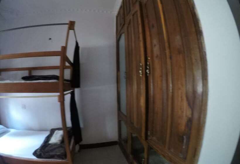 Rightminded Travelling Hostel