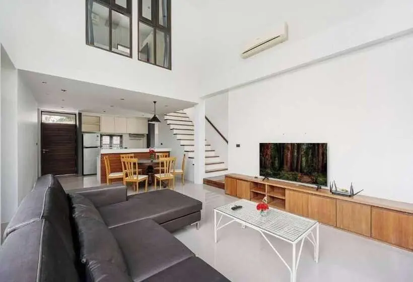پانسیون Room Ana S House In Lipa Noi