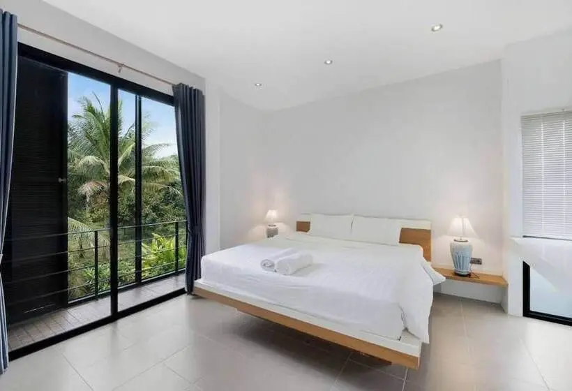 پانسیون Room Ana S House In Lipa Noi