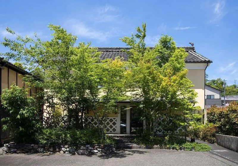 ペンション Uchiko Inn