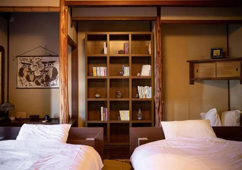 ペンション Uchiko Inn