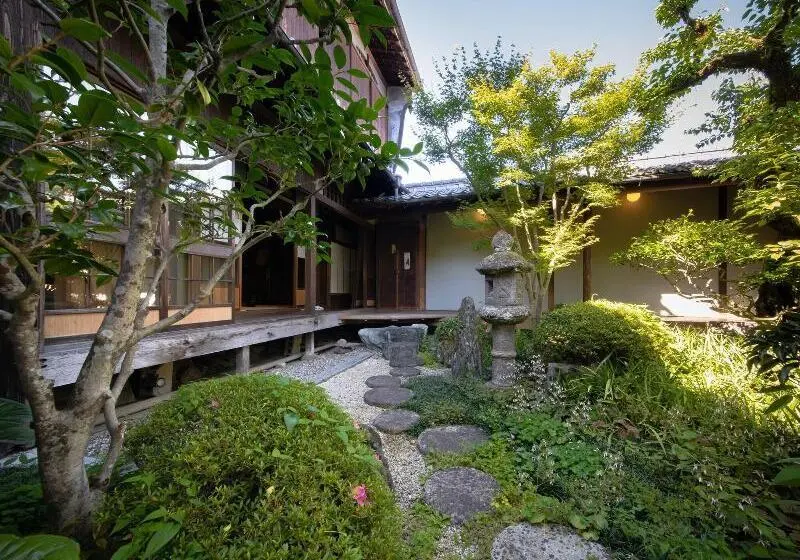 ペンション Uchiko Inn