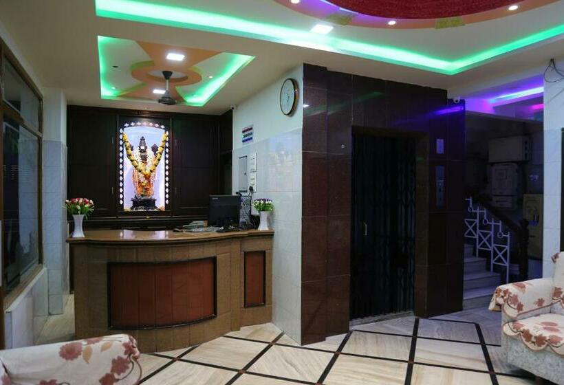 هتل Garuda Guntur