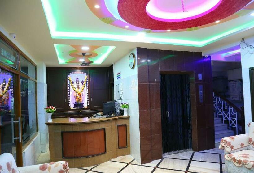 هتل Garuda Guntur