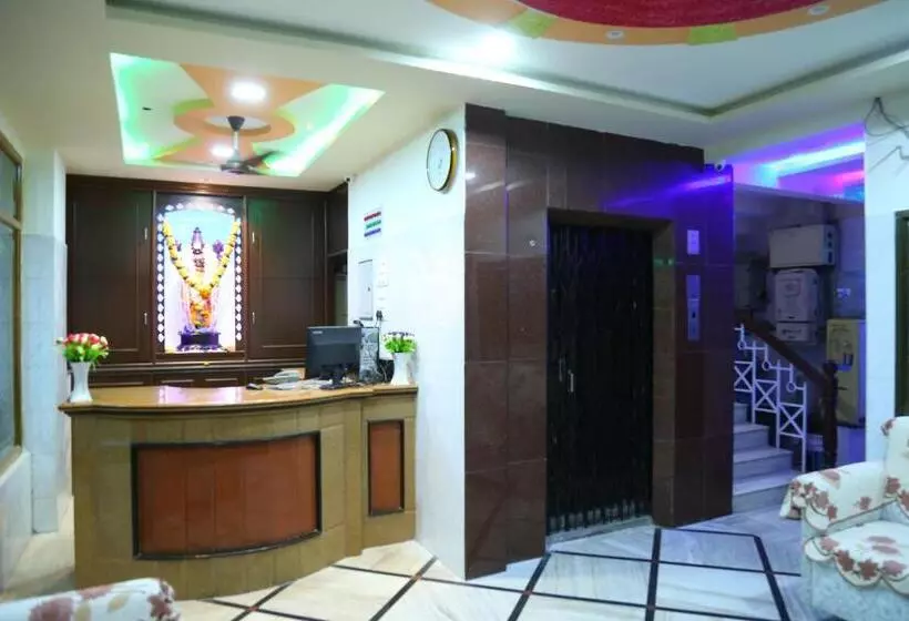 ホテル Garuda Guntur