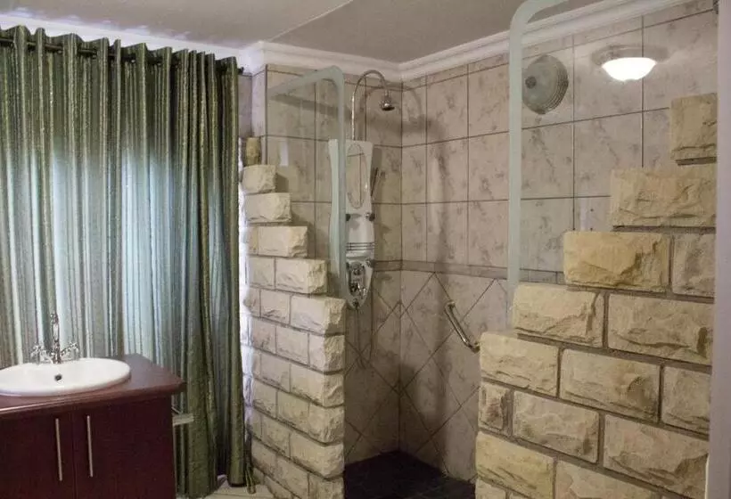 Majatalo Imperani Guesthouse